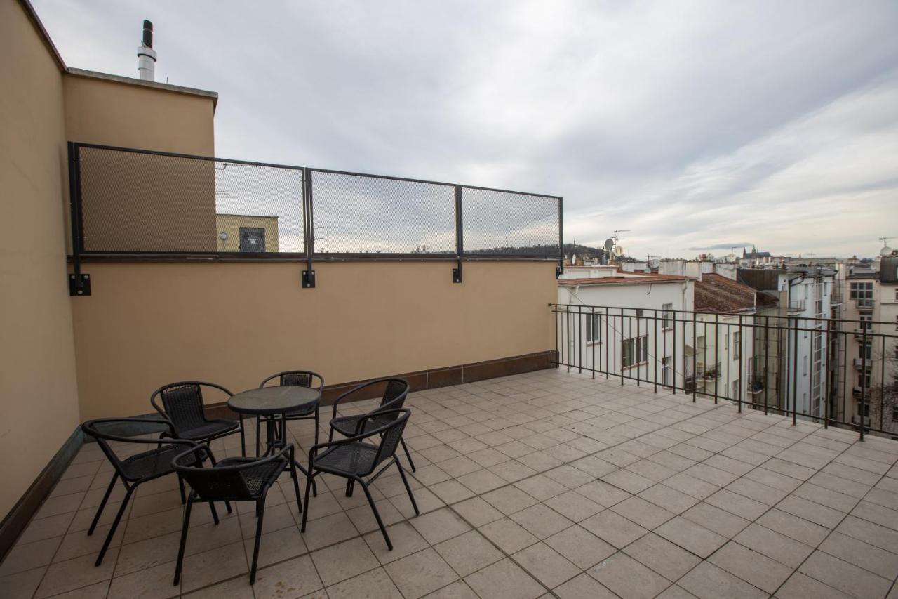 Riverside Spirit Prag Exterior foto